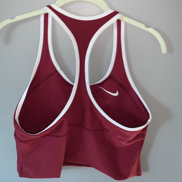 Referbished nike tank top - Picture 2 of 2